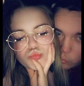 Meet your Posher, Robbie